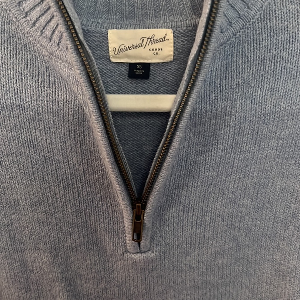 Universal Thread Sweater Xsmall - image 2